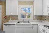 417 Woodford Street - Photo 10