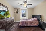 576 Berkley Street - Photo 15