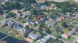 1103 Laurel Street - Photo 2