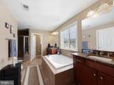 1024 Kensington Circle - Photo 18