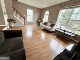 7911 Barclay Place - Photo 9