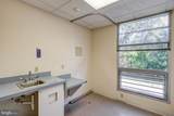 2301 Columbia Avenue - Photo 33