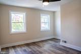 1319 Dexter Terrace - Photo 19