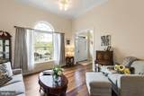 1064 Lakeview Drive - Photo 11