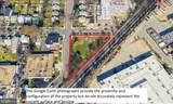 2405 Douglas Street - Photo 2