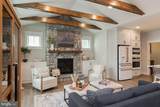 618 Greenbriar Path - Photo 10