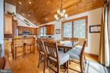6 Walton Way - Photo 15