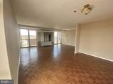 2401 Pennsylvania Avenue - Photo 18