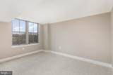 11800 Sunset Hills Road - Photo 18
