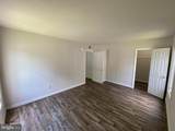 111 Berry Street - Photo 18