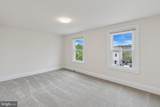 463 New Elm Street - Photo 15