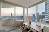 202-10 Rittenhouse Square - Photo 21