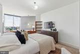 202-10 Rittenhouse Square - Photo 35