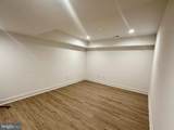 2033 Griffith Road - Photo 48
