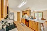 121 Pendragon Court - Photo 15