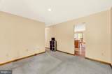 121 Pendragon Court - Photo 31
