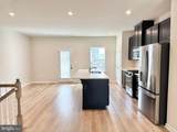 1100 Spur Lane - Photo 2