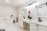 11400 Towering Oak Way - Photo 28