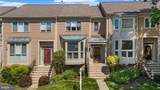 12 Taverngreen Court - Photo 1