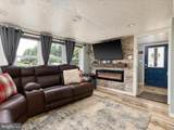 10399 Middle Road - Photo 3