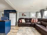 10399 Middle Road - Photo 4