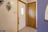 1108 Jonathan Street - Photo 4