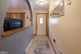 1108 Jonathan Street - Photo 5