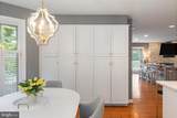 812 Coachway - Photo 25