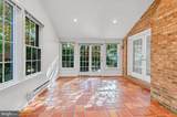 2424 Queen Street - Photo 20