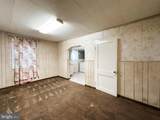 13204 Barrelville Road - Photo 14