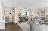 501 Slaters Lane - Photo 7