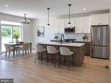 105 Vienna Boulevard - Photo 3