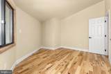 315 Stratford Circle - Photo 19