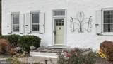 1041 Reading Avenue - Photo 3