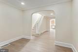 2725 Hudson Street - Photo 18