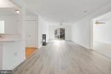 10007 Vanderbilt Circle - Photo 11