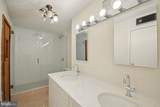 2138 Harmon Cove Tower - Photo 18