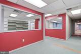 220 Potomac - Photo 19