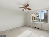10201 Grosvenor Place - Photo 21