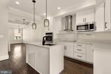 1609 Levis Street - Photo 9