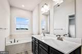 10611 Sundridge St - Photo 20