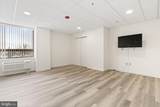7040 Oxford Avenue - Photo 36