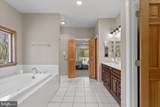 9345 Baker Street - Photo 39