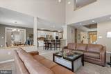 9345 Baker Street - Photo 7