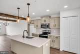 312 Flora Blvd - Photo 4
