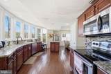 721 Upham Place - Photo 11