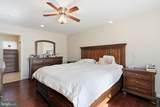721 Upham Place - Photo 19