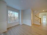9429 Fairview Avenue - Photo 7