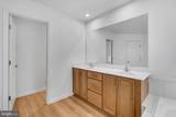 290 Newbury Street - Photo 32