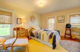 1606 Steamboat Wharf Road - Photo 32